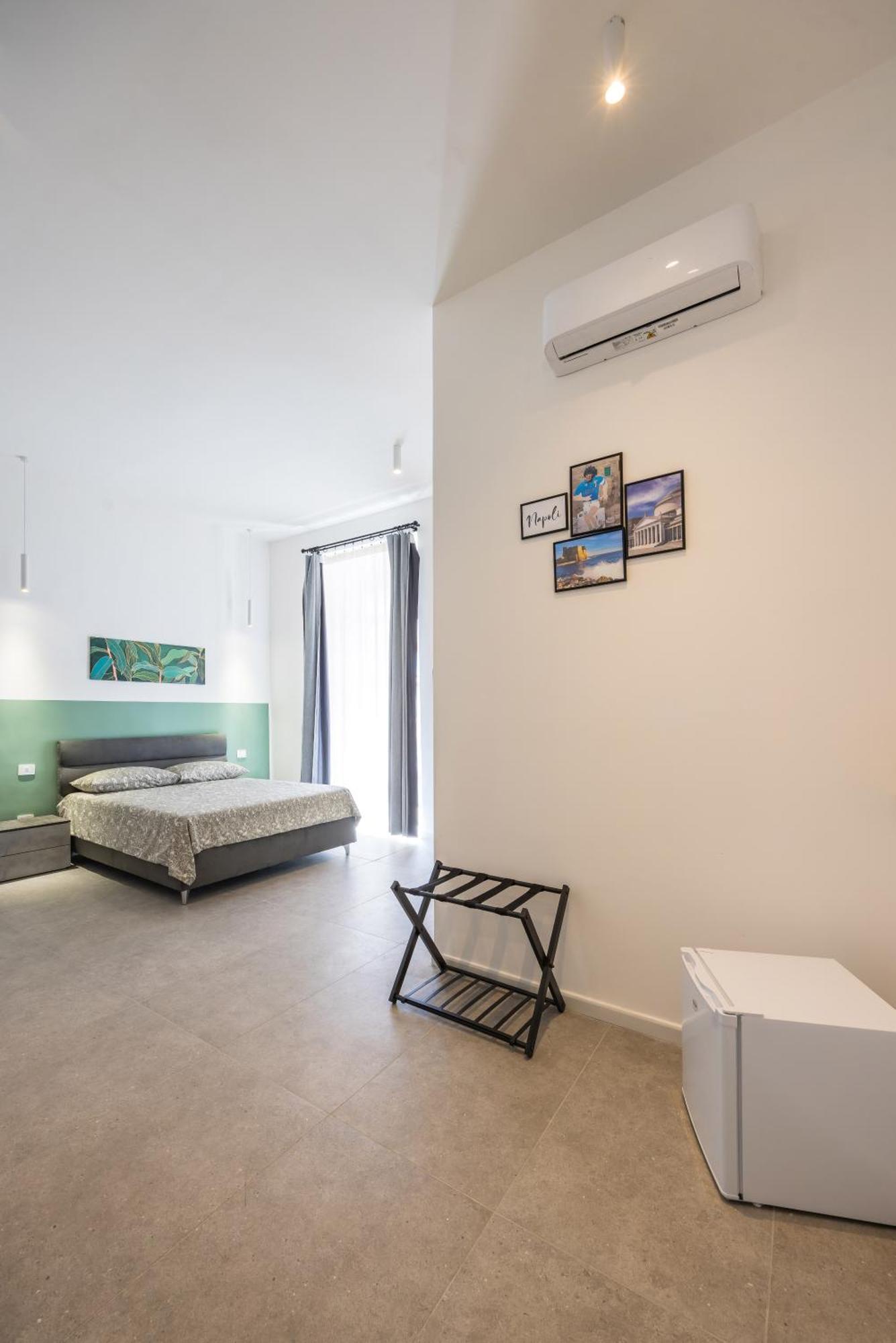 Nefelu Apartment Napoli Esterno foto