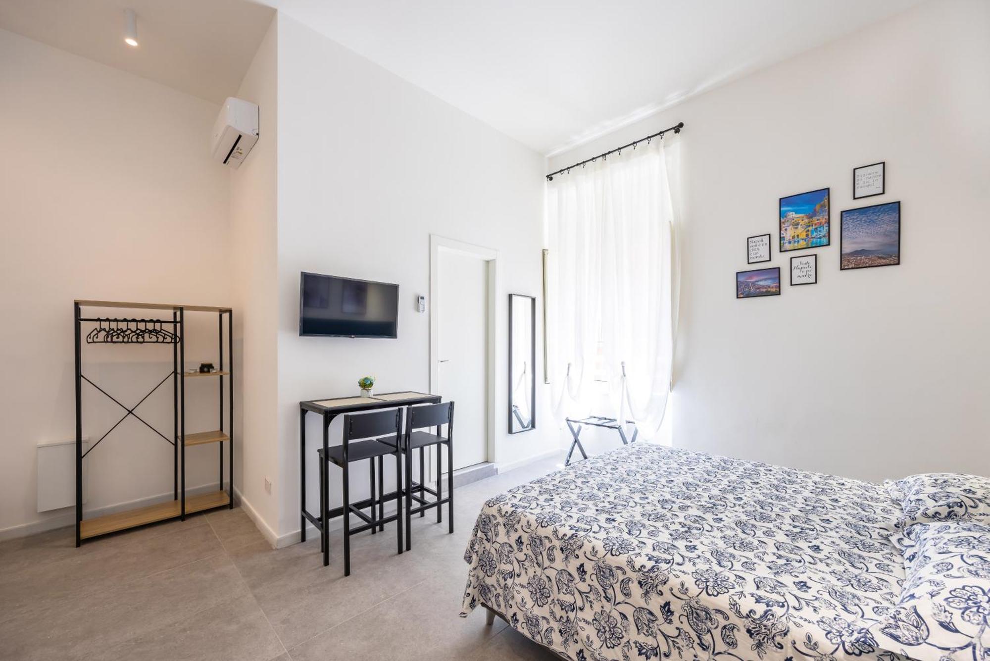 Nefelu Apartment Napoli Esterno foto